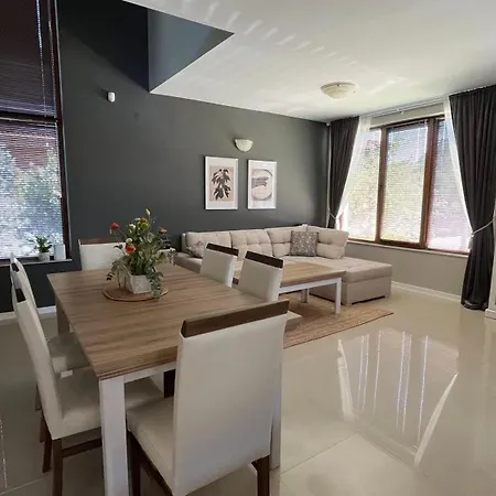 Lighthouse Golf Private Holiday home *