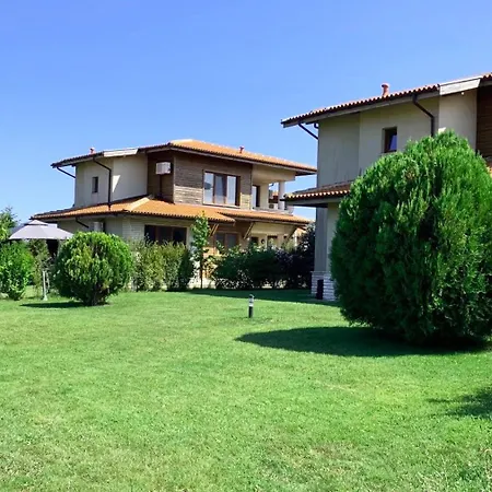 Lighthouse Golf Private Case de vacanță *