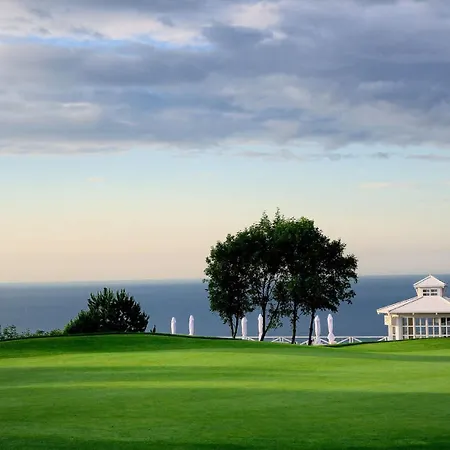 Lighthouse Golf Private Case de vacanță Balcic